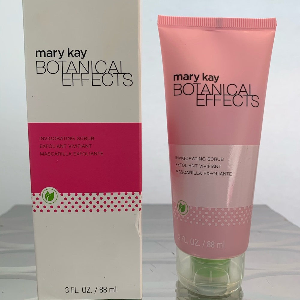 New! Mary Kay Botanical Effects Invigorating Scrub